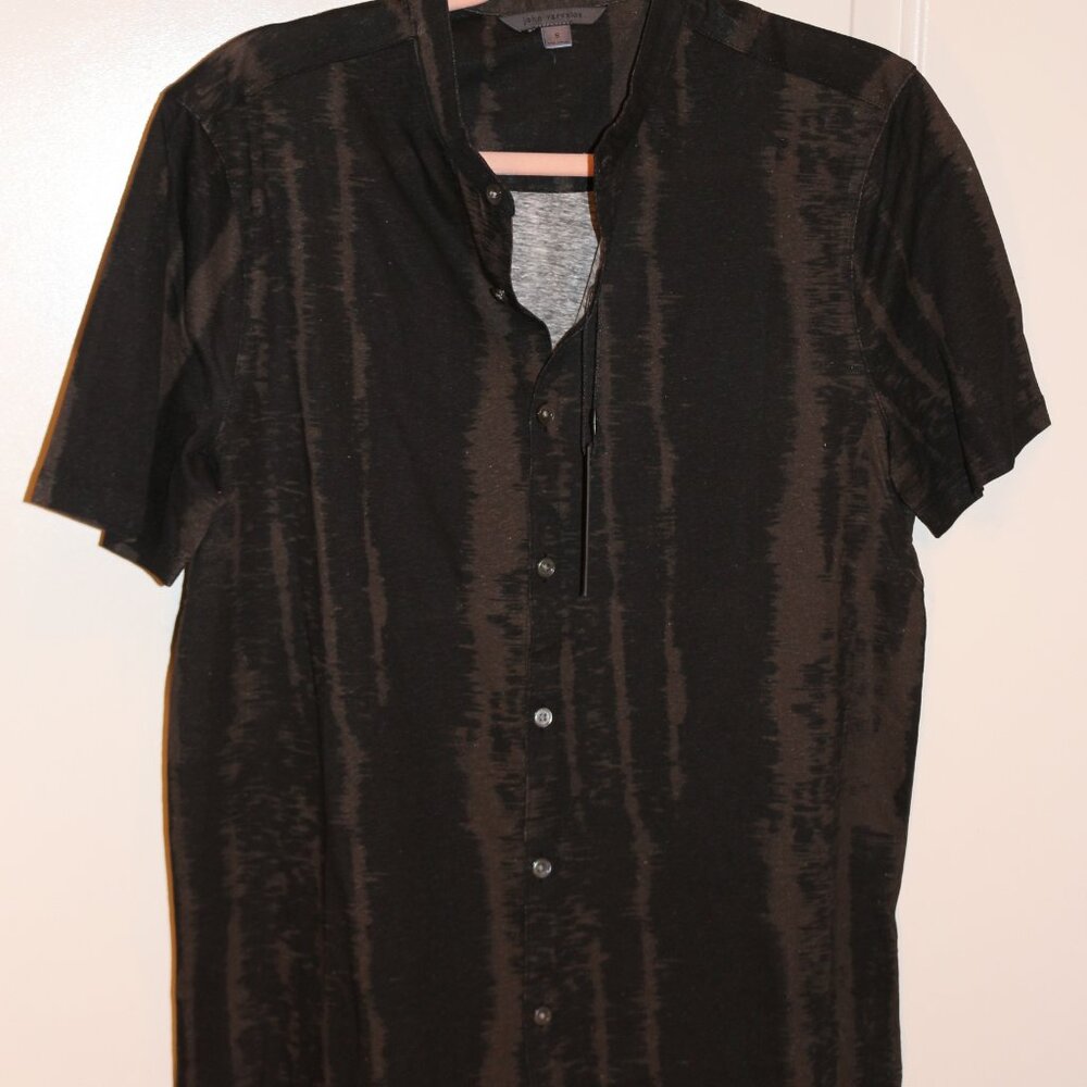 John Varvatos short-sleeve shirt.